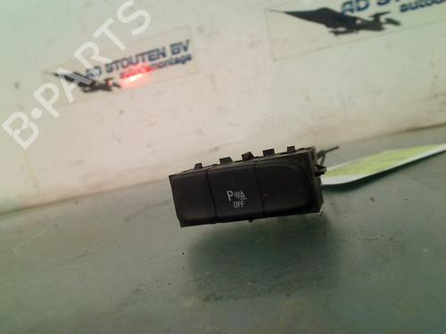 Used Switch OPEL CORSA F (P2JO) 1.2 (68) (101 hp) 21774247