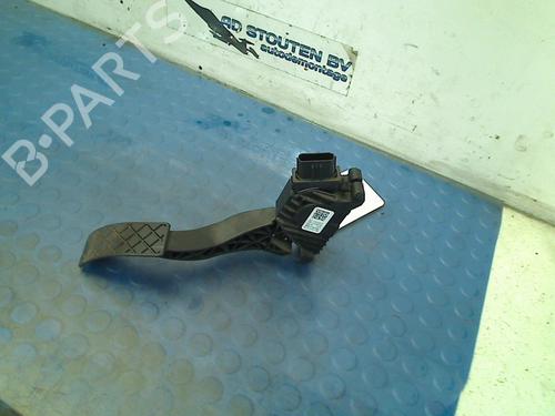 Used Pedal VW GOLF VII (5G1, BQ1, BE1, BE2) 1.6 TDI (110 hp) 13508565