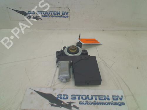 Right front window motor VOLVO V50 (545) D2 | BP11316952E20 