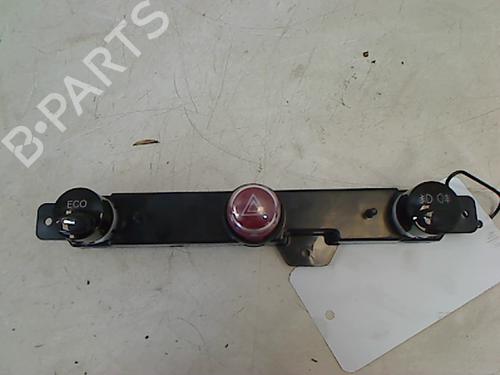 Advarselskontakt FIAT 500 (312_) 0.9 (312AXN1A) (80 hp) 13125487