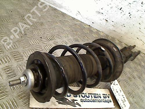 Used Left front shock absorber TOYOTA YARIS (_P13_) 1.0 (KSP130_, KSP130) (69 hp) 11260344