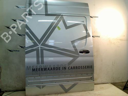 Used Right slide door MERCEDES-BENZ SPRINTER 3,5-t Van (B907, B910) 315 CDI RWD (907.631, 907.633, 907.635, 907.637) (150 hp) 29351344