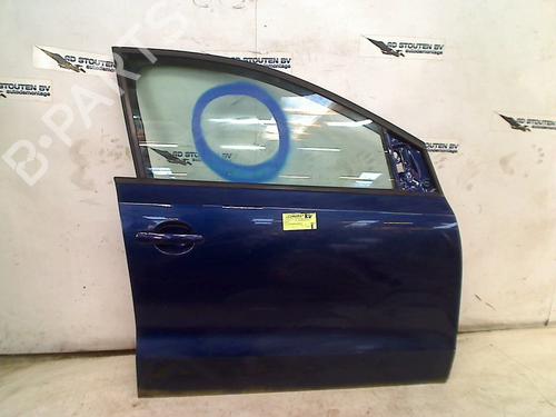 Used Right front door VW POLO V (6R1, 6C1) 1.2 (70 hp) 22962082