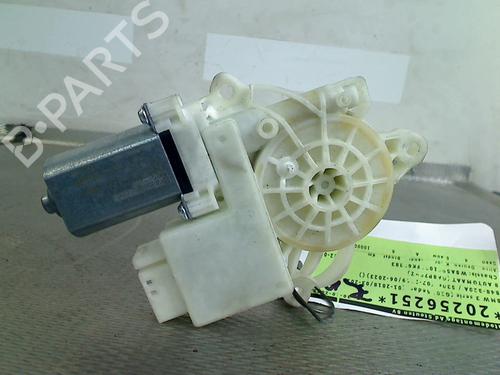Used Right rear window motor BMW 3 (G20, G80, G28) 330 e Plug-in-Hybrid (292 hp) 31256844