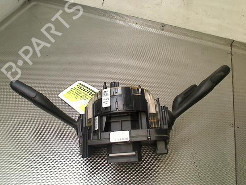 Commodo Essuie Glace / Phare AUDI A6 C6 Avant (4F5) 2.4 (177 hp) 32337198