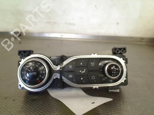 Climate control RENAULT TWINGO III (BCM_, BCA_) 1.0 SCe 70 | BP38263774I5 - Image 2