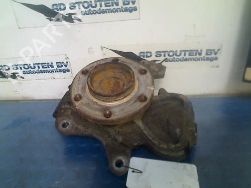 Used Right front steering knuckle MERCEDES-BENZ SPRINTER 3,5-t Van (B906) 314 CDI (906.631, 906.633, 906.635, 906.637) (143 hp) 13720363