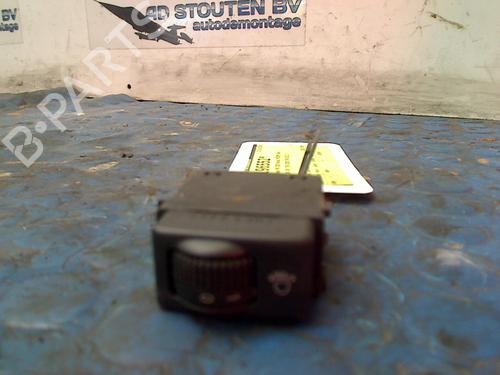 Used Switch NISSAN NV200 / EVALIA Bus 1.6 16V (M20, M20M) (110 hp) 11324665