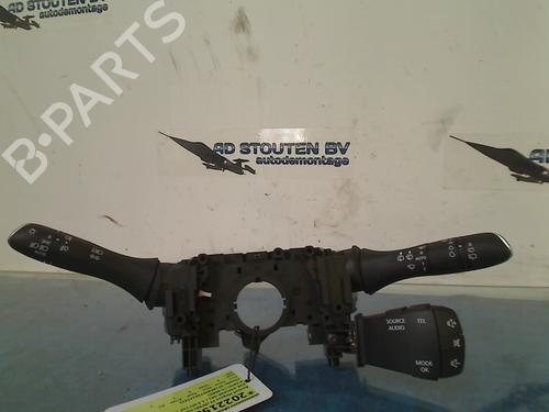 Used Steering column stalk RENAULT MEGANE IV Hatchback (B9A/M/N_) 1.5 dCi 110 (B9A3) (110 hp) 13499244