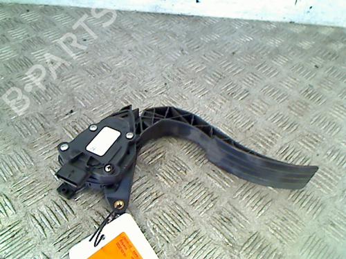 Pedal RENAULT CLIO IV Grandtour (KH_) 1.5 dCi 90 (KHN3, KHN4) | BP13125041I4 
