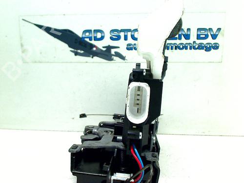 Front right lock VW CADDY III Box Body/MPV (2KA, 2KH, 2CA, 2CH) 1.6 TDI | BP13123233C97 