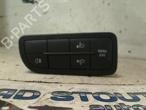 Used Switch FIAT FIORINO Box Body/MPV (225_) 1.3 D Multijet (225BXD1A, 225BXB1A, 225BXB11) (75 hp) 11320663