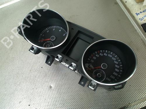 Instrument cluster VW GOLF VI (5K1) 1.4 TSI | BP34574033C47 - Image 2
