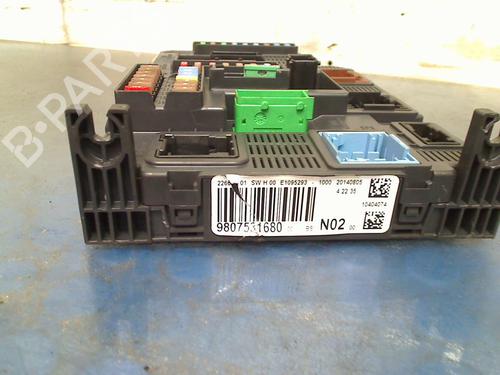 Fuse box CITROËN C4 CACTUS 1.2 VTi 82 | BP21774126E1 