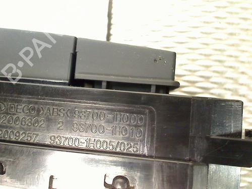 Warning switch KIA CEE'D Hatchback (ED) 1.4 CVVT | BP39981667I22  - Image 6