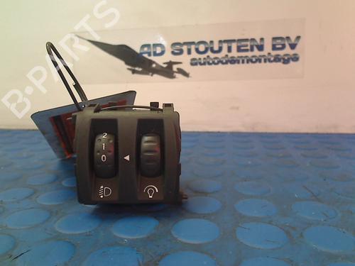 Used Switch RENAULT CLIO IV Grandtour (KH_) 1.5 dCi 90 (KHN3, KHN4) (90 hp) 11305714