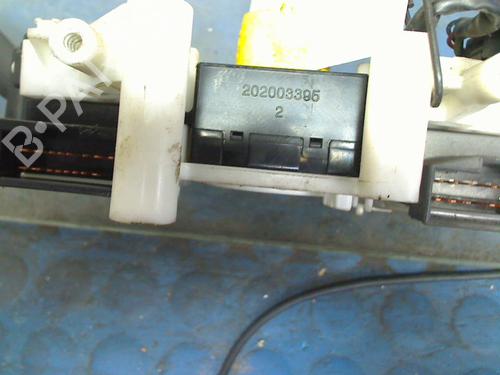 Steering column stalk HYUNDAI TUCSON (JM) 2.0 All-wheel Drive | BP21188844I23 
