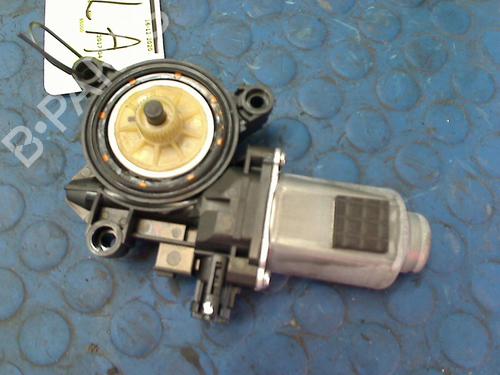 Left rear window motor KIA NIRO I (DE) 1.6 GDI Hybrid | BP11263655E23 