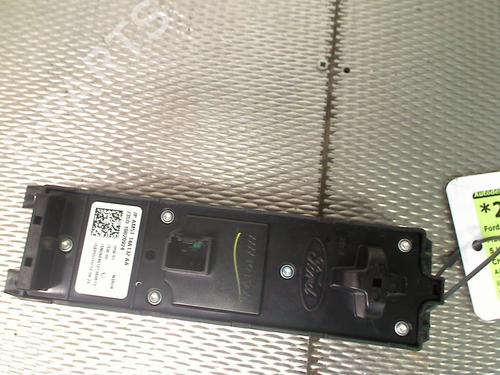 Left front window switch FORD FOCUS III 1.0 EcoBoost | BP33687011I27 - Image 3