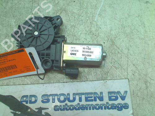 Rudehejsemotor bagstkærm venstre FIAT IDEA (350_) 1.4 16V (95 hp) 11298789