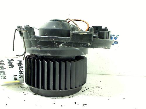 Used Heater blower motor MERCEDES-BENZ A-CLASS (W176) A 180 CDI / d (176.012) (109 hp) 11298599