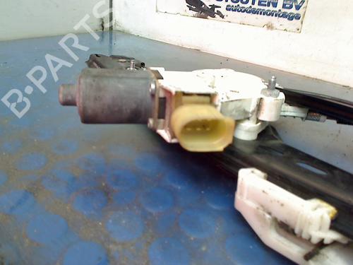 Front left window mechanism BMW 3 (E90) 320 i | BP17358605C22 