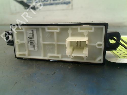 Switch PEUGEOT 208 I (CA_, CC_) 1.2 VTI 82 | BP13127133I30 
