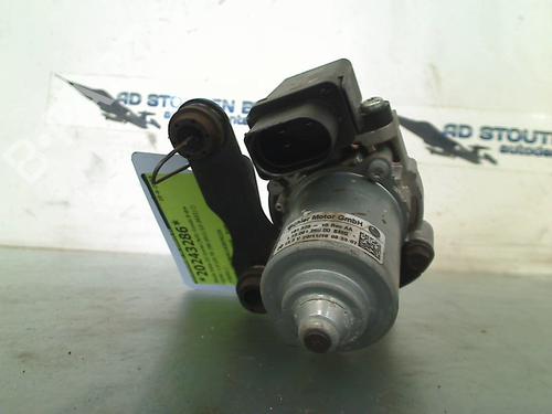 Used Vacuum pump SKODA FABIA III Estate (NJ5) 1.0 (75 hp) 19255315