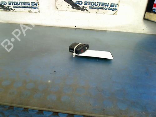 Used Warning switch BMW 5 (E60) 520 i (170 hp) 19641399