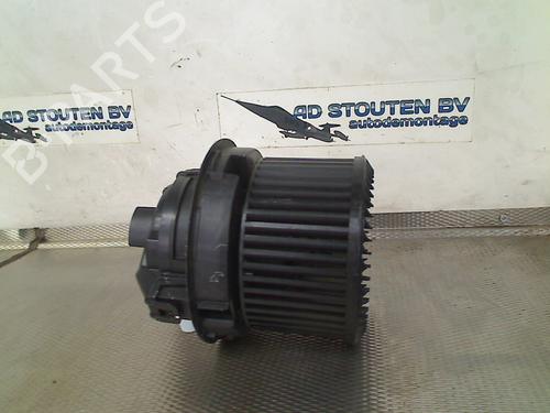 Heater blower motor PEUGEOT 108 1.0 VTi 72 | BP30774381M62  - Image 5