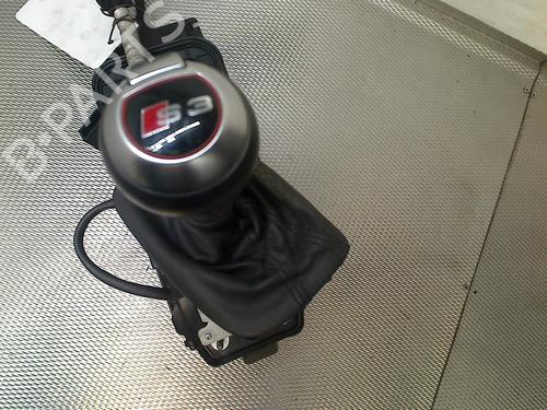 Shift knob AUDI A3 Sportback (8PA) 2.0 TFSI quattro | BP32228842I34