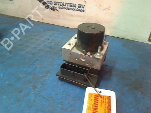Used ABS pump SKODA FABIA II Combi (545) 1.2 TDI (75 hp) 11323864