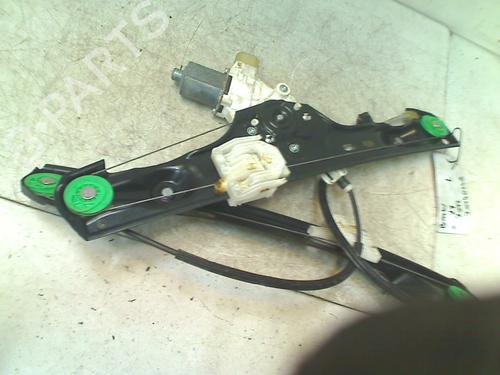 Rudehejsemekanisme ventre foran BMW X1 (E84) sDrive 18 d (143 hp) 11302179