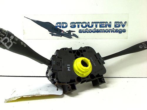 Used Steering column stalk NISSAN ALMERA II (N16) 1.5 (90 hp) 11257648