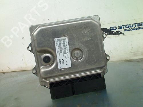 Used Engine control unit (ECU) FIAT 500 (312_) 0.9 (312AXG1A, 312.AXG11) (86 hp) 21819332