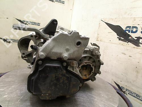 Used Gearbox AUDI A3 Sportback (8PA) 1.6 TDI (105 hp) 12590979