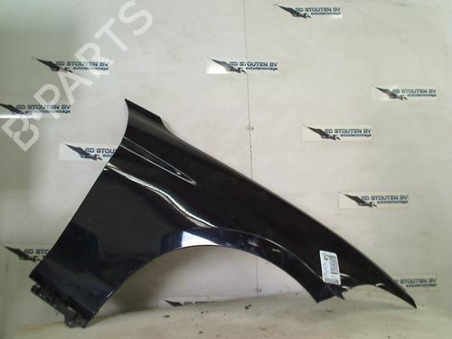 Used Right front fenders BMW 1 (F21) 114 i (102 hp) 29074419