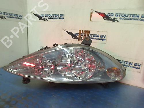 Used Right headlight PEUGEOT 307 CC (3B) 2.0 16V (136 hp) 17554674