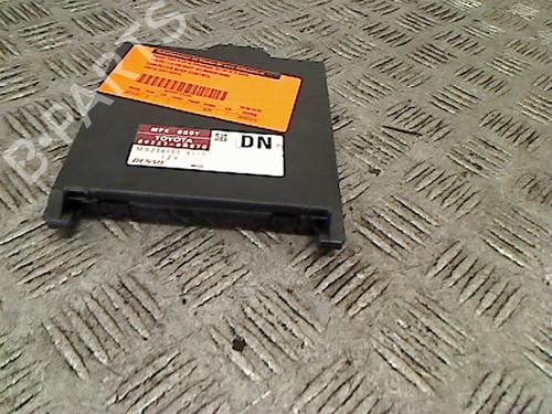 Used Electronic module TOYOTA YARIS (_P13_) 1.0 (KSP130_, KSP130) (69 hp) 11314197
