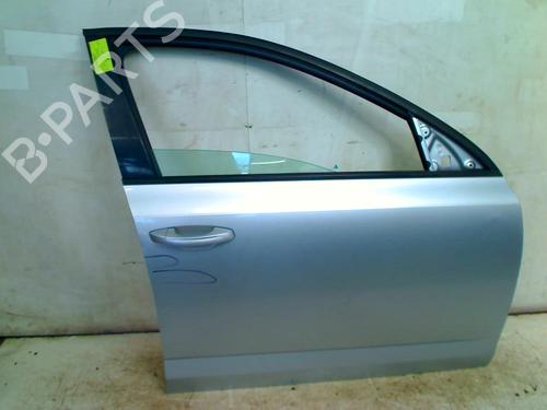 Tür rechts vorne für SKODA OCTAVIA III Combi (5E5, 5E6) 1.4 TSI (140 hp) 31851356