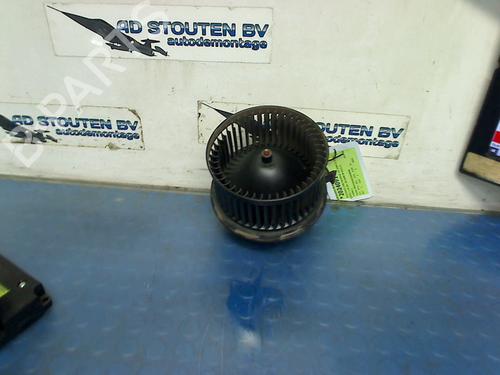 Used Heater blower motor FORD FIESTA VI (CB1, CCN) 1.25 (60 hp) 18787788