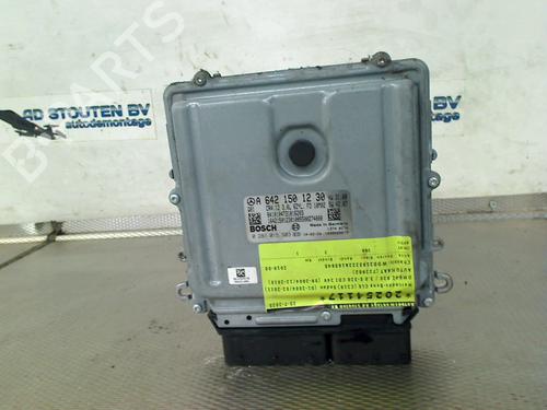 Used Engine control unit (ECU) MERCEDES-BENZ CLS (C219) CLS 320 CDI (219.322) (224 hp) 29173902