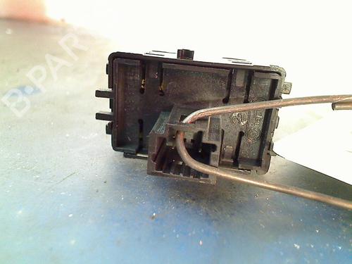 Switch RENAULT MEGANE IV Hatchback (B9A/M/N_) 1.5 dCi 110 (B9A3) | BP13616394I30 