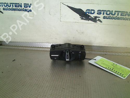 Used Headlight switch BMW 5 (F10) 520 i (184 hp) 30610511