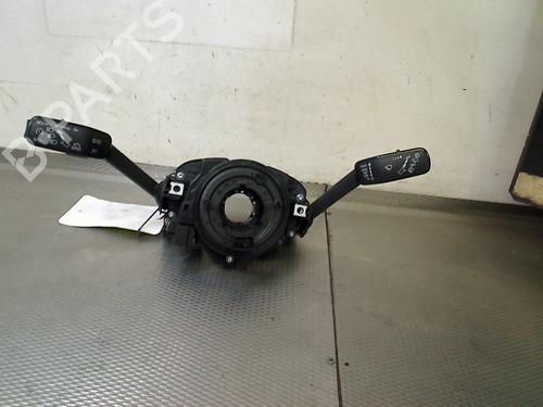 Used Steering column stalk Steering column stalk SKODA FABIA III (NJ3) 1.2 TSI (90 hp) 35942355 35942355