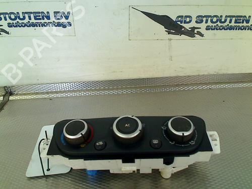 Used Climate control RENAULT MEGANE III Grandtour (KZ0/1) 1.5 dCi (KZ09, KZ0D, KZ1G, KZ29, KZ14, KZ1W, KZ10, KZ1F,... (110 hp) 25222289