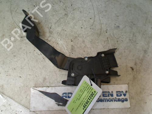 Used Pedal FIAT FIORINO Box Body/MPV (225_) 1.3 D Multijet (225BXD1A, 225BXB1A, 225BXB11) (75 hp) 13126036