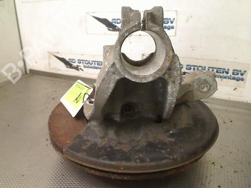 Right front steering knuckle VOLVO V40 Hatchback (525) D4 | BP28106530M26 