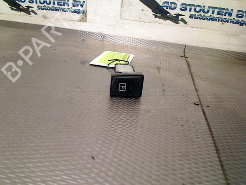 Used Switch LEXUS CT (ZWA10_) 200h (ZWA10_, ZWA10R) (136 hp) 28215337