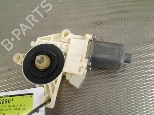 Used Right front window motor Right front window motor 37025619 37025619